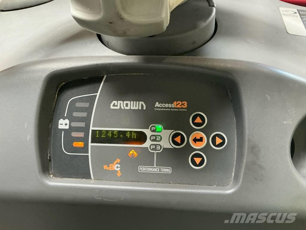 Crown TC 3000 Camioane de tractiune