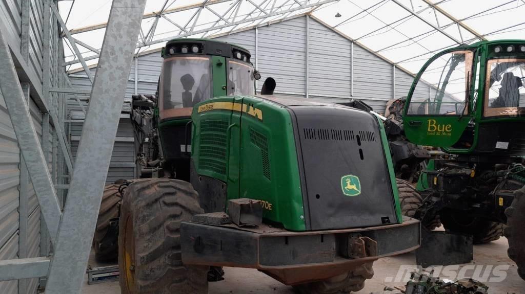 John Deere 1270 E Combine forestiere