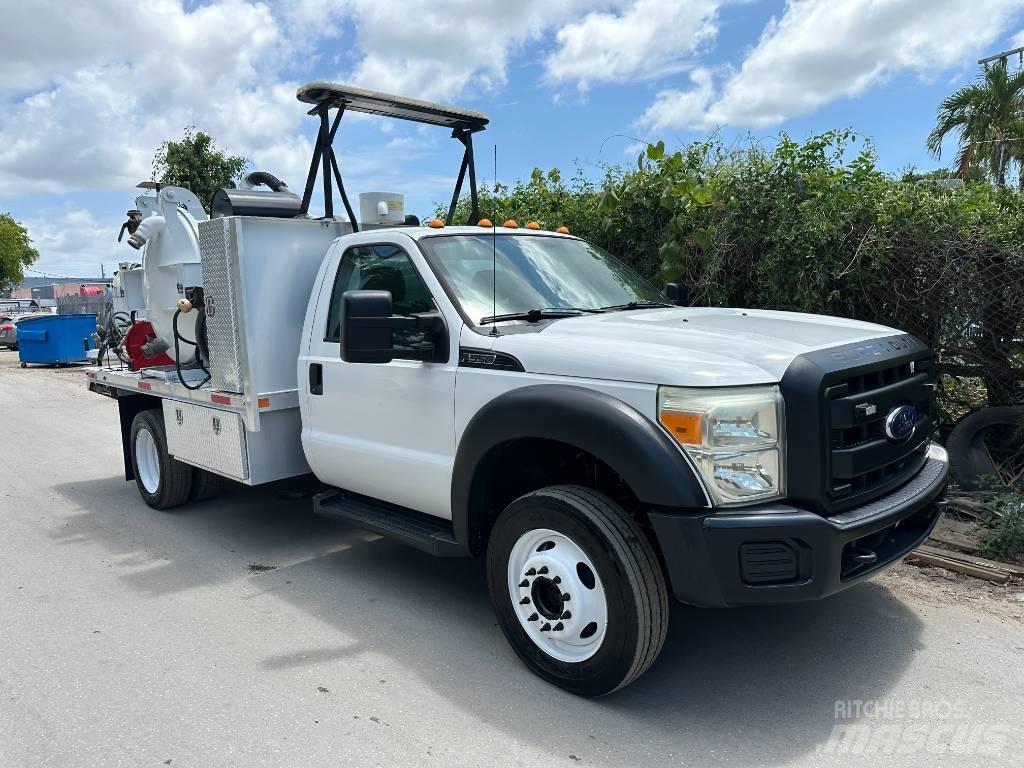 Ford F 550 SD Camion vidanje