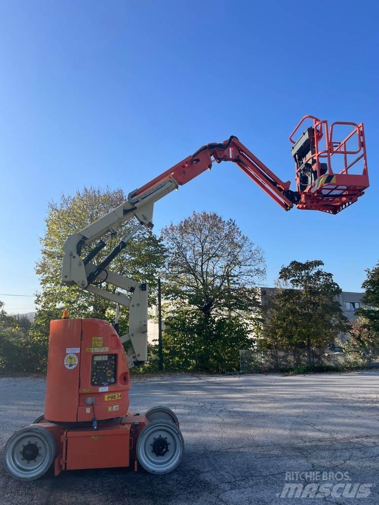 JLG 300 AJP Nacele cu brat articulat