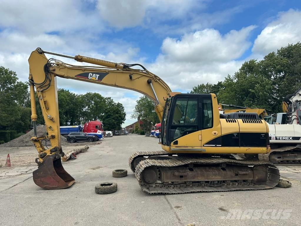 CAT 318 C L Excavatoare pe șenile
