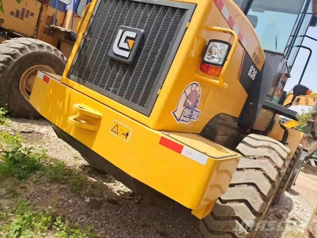 LiuGong 836 Incarcator pe pneuri