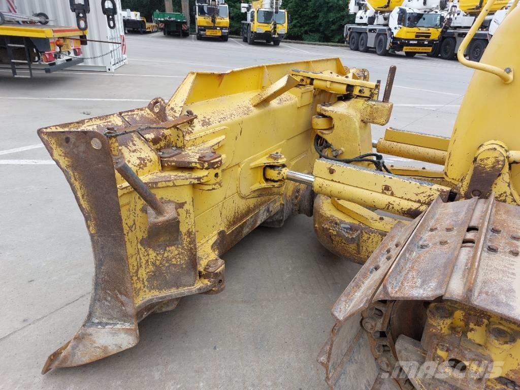 Komatsu D 61 PXi-23 Buldozere pe senile