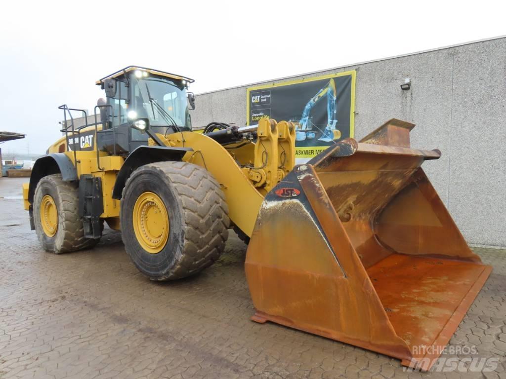 CAT 982 M Incarcator pe pneuri