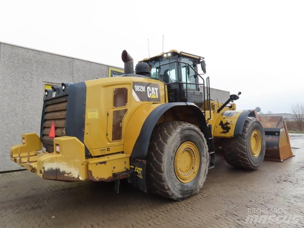 CAT 982 M Incarcator pe pneuri
