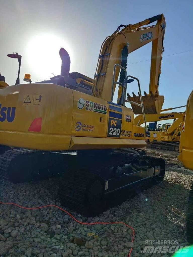 Komatsu PC 220-8 Excavatoare pe șenile
