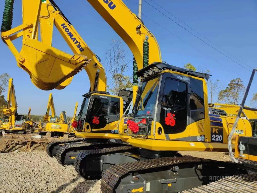 Komatsu PC 220-8 Excavatoare pe șenile
