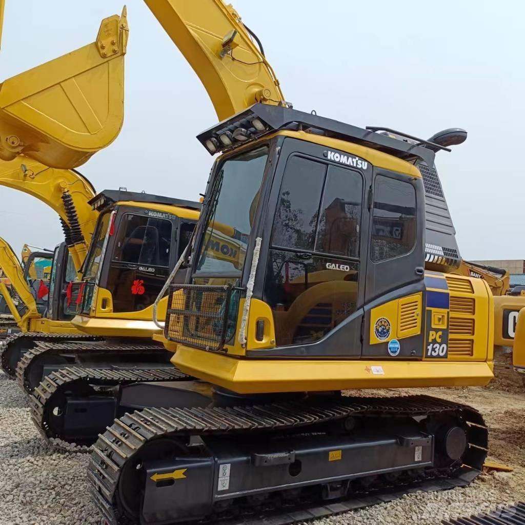 Komatsu PC 130 Excavatoare pe șenile
