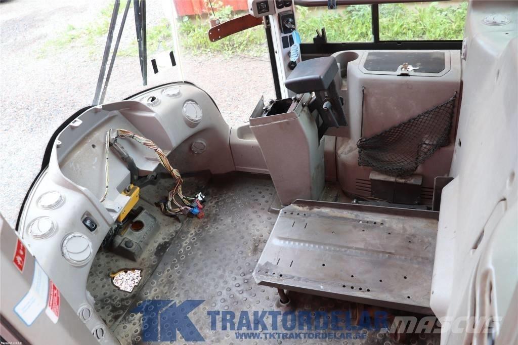 Volvo L 180 F Cabine si interior
