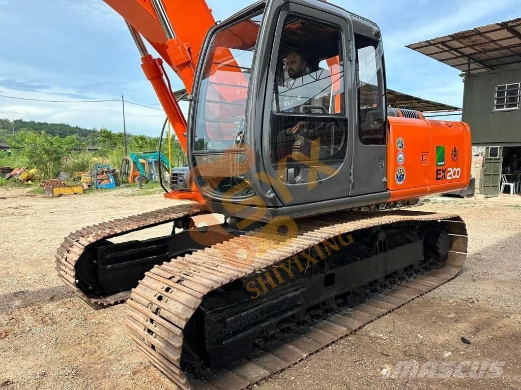 Hitachi EX 200 Excavatoare pe șenile
