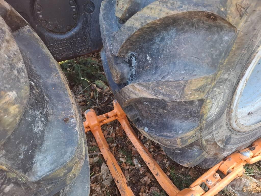 Komatsu 931.1 Combine forestiere