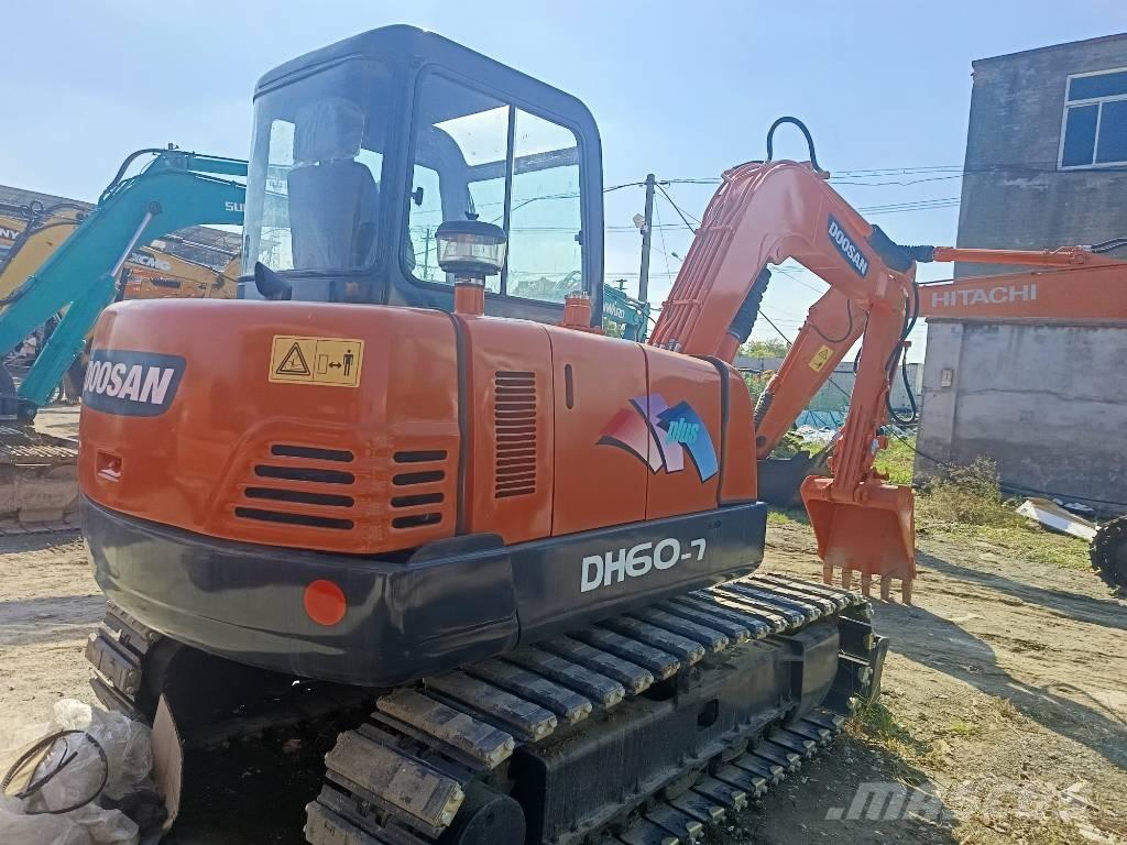 Doosan DH 60-7 Mini excavatoare < 7t