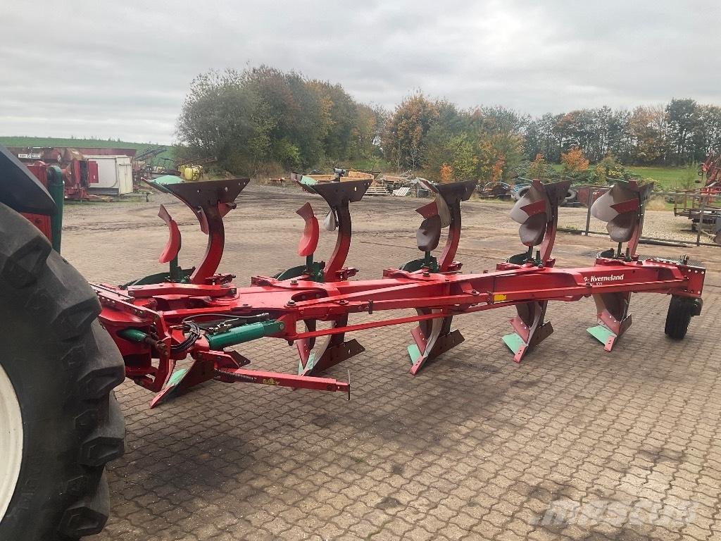 Kverneland Eg 100 Pluguri reversibile
