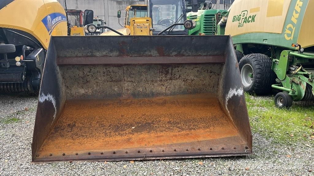 Komatsu WH 713 Stivuitoare telescopice