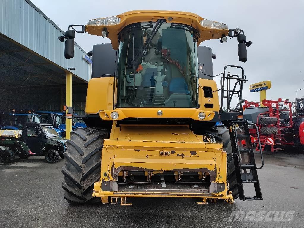 New Holland CX 8080 Combine de secerat