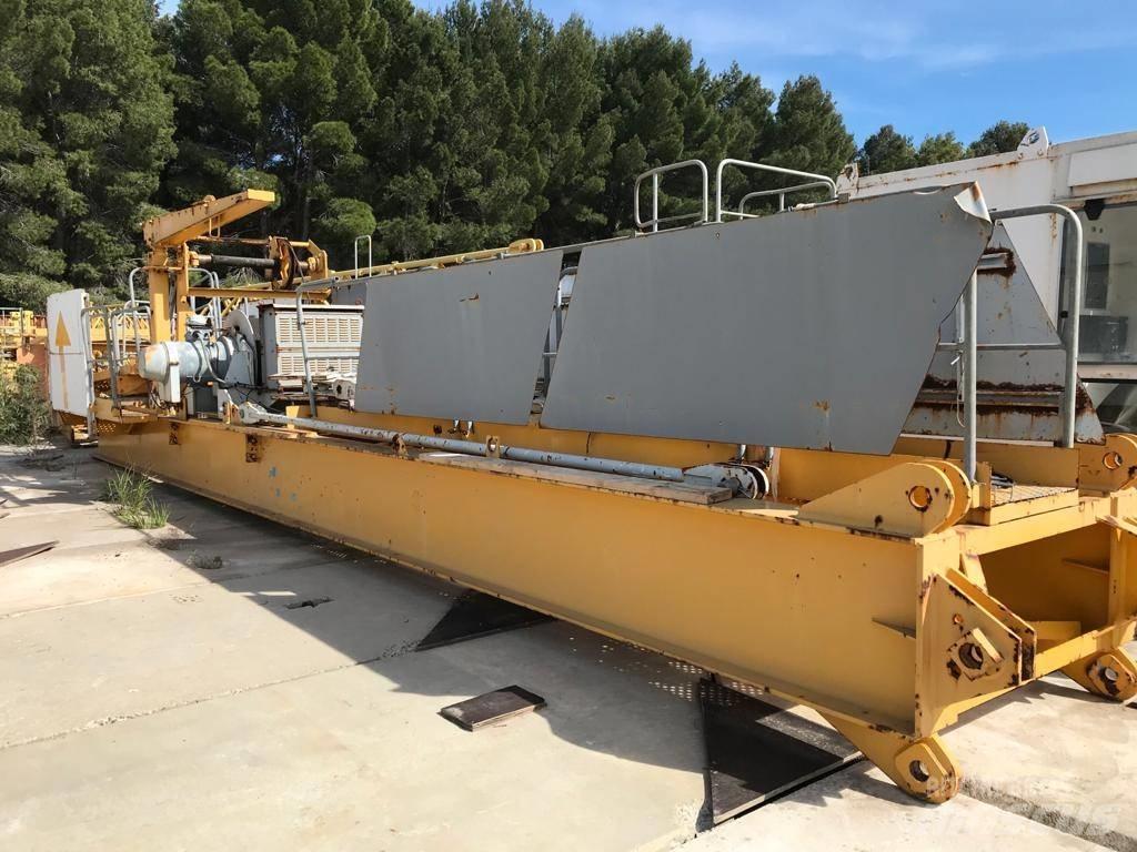 Potain MD 220 Macarale turn