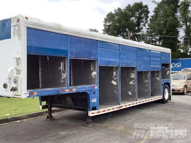 Mickey 14 BAY Remorci transport bauturi