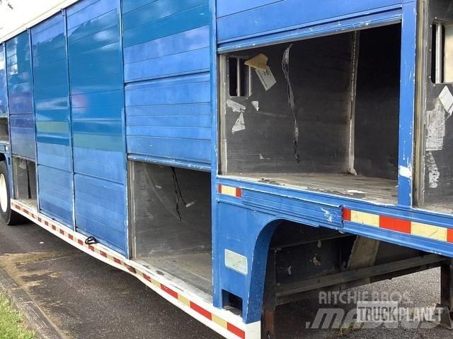 Mickey 14 BAY Remorci transport bauturi