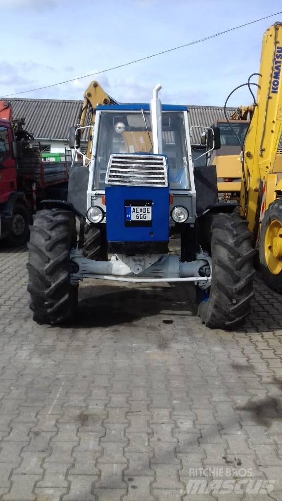 Zetor Crystal 12045 Tractoare