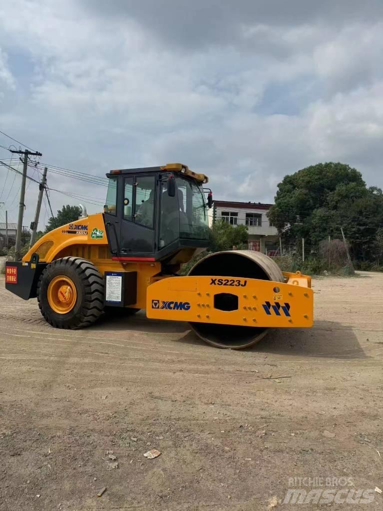 XCMG XS 223 J Compactoare monocilindrice