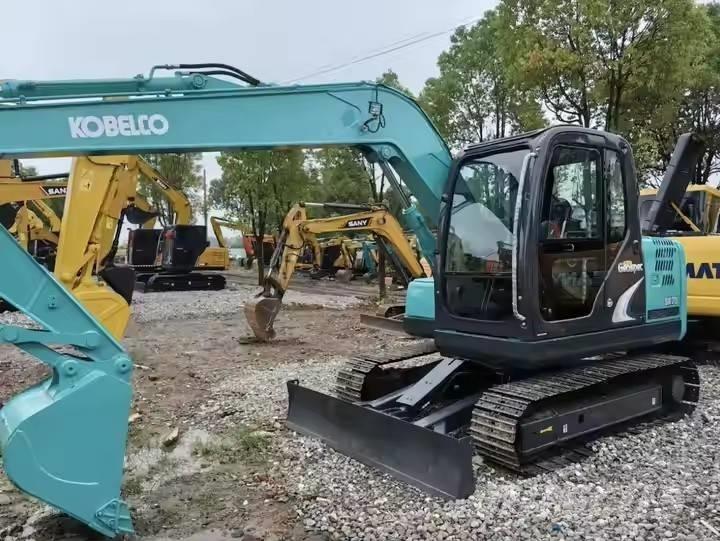 Kobelco SK 70 Excavatoare pe șenile

