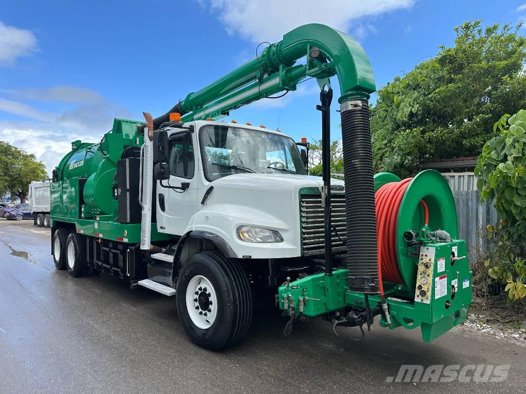 Freightliner M2 Camion vidanje