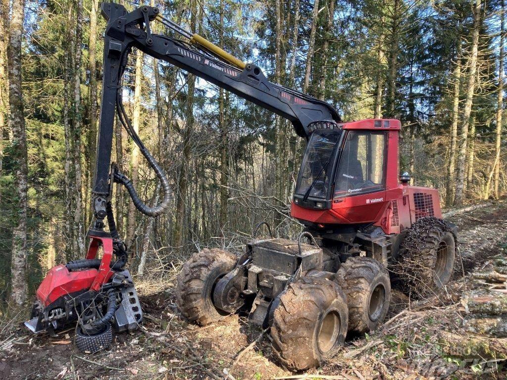 Valmet 941 Combine forestiere