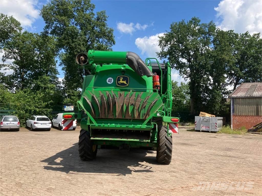 John Deere T670 Combine de secerat