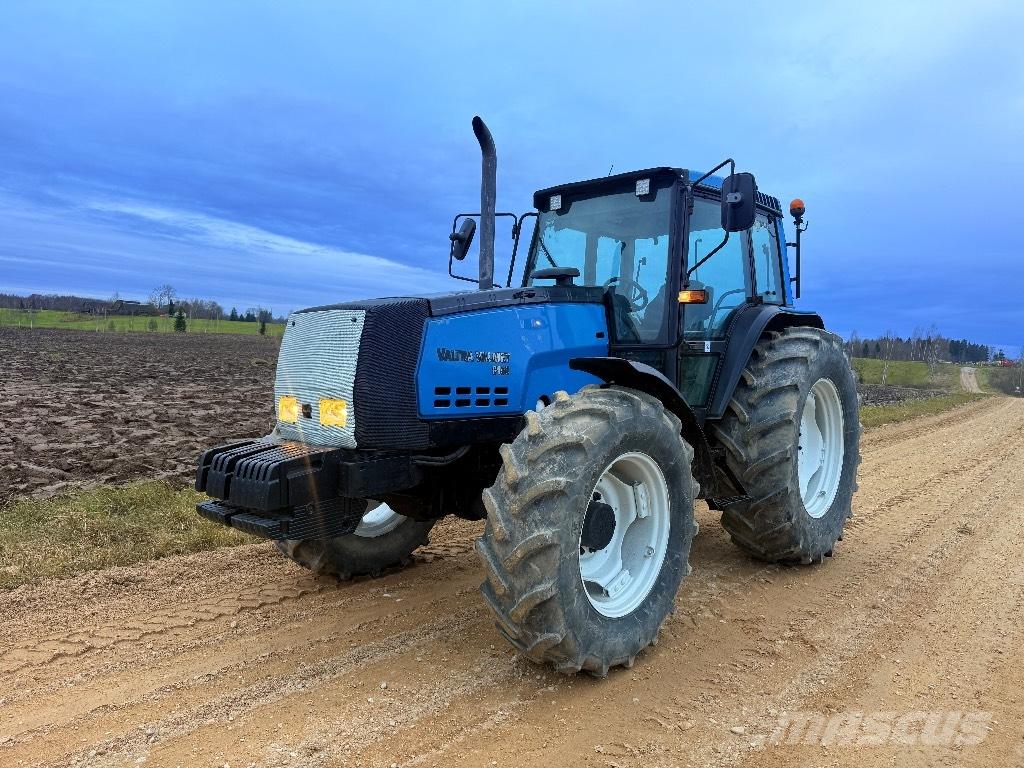 Valtra 8150 Tractoare