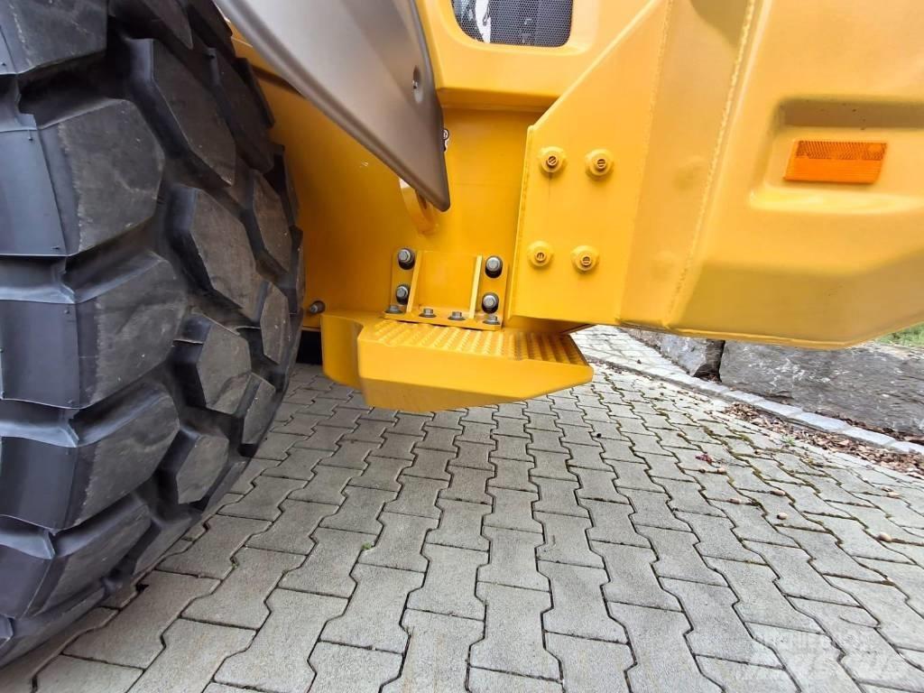 Volvo L 90 H2 Incarcator pe pneuri