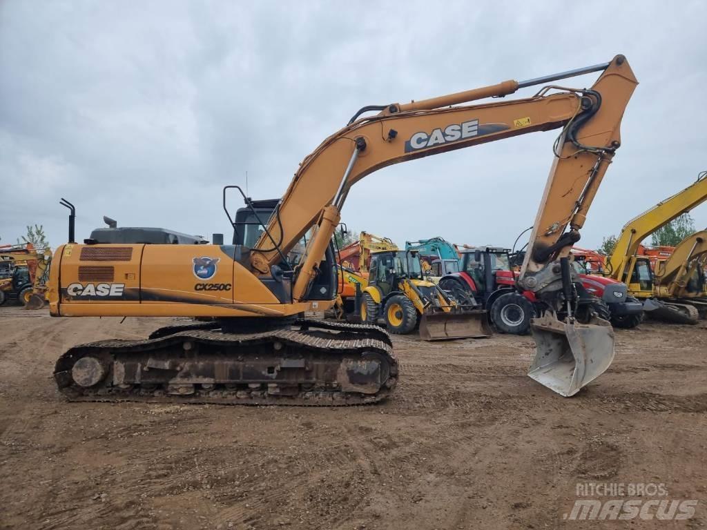 CASE CX 250 C Excavatoare pe șenile
