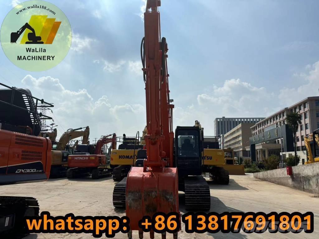 Hitachi ZX 210 Excavatoare pe șenile
