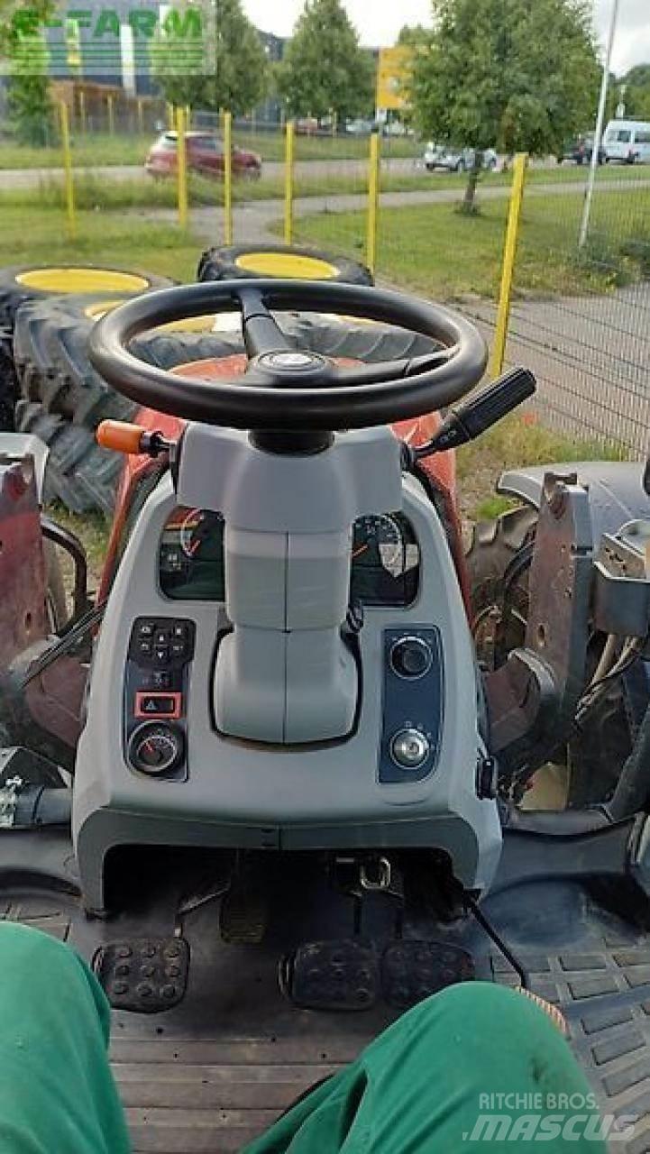 Valtra n174 Tractoare