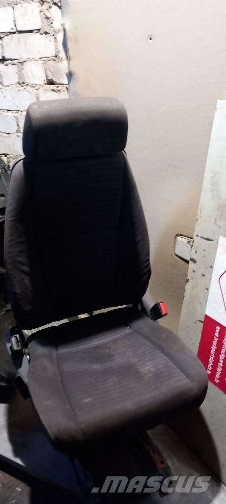 Scania R 420.   2401822 Cabine si interior