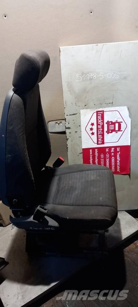Scania R 420.   2401822 Cabine si interior