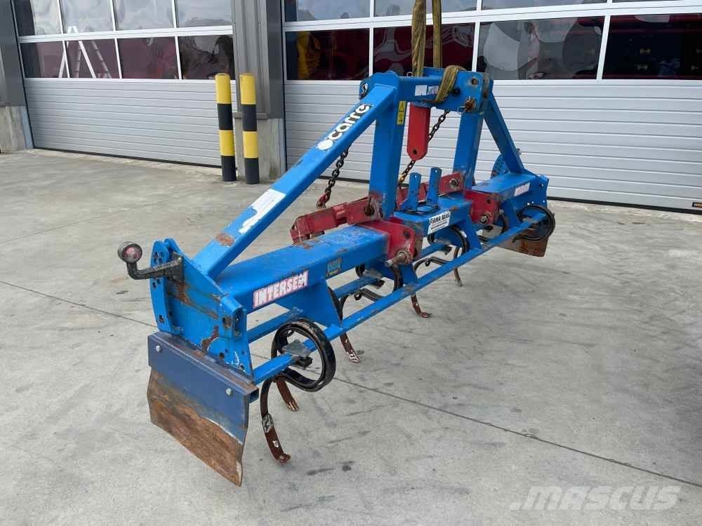  Carré Intersem Utilaje agricole - Altele