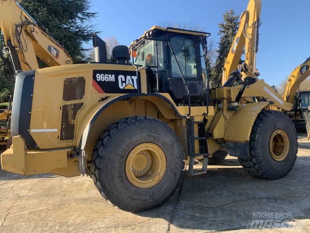 CAT 966 M Incarcator pe pneuri