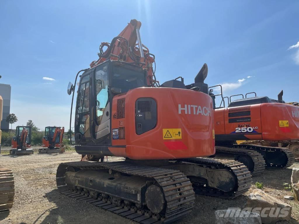 Hitachi ZX135US-6-2P Excavatoare pe șenile
