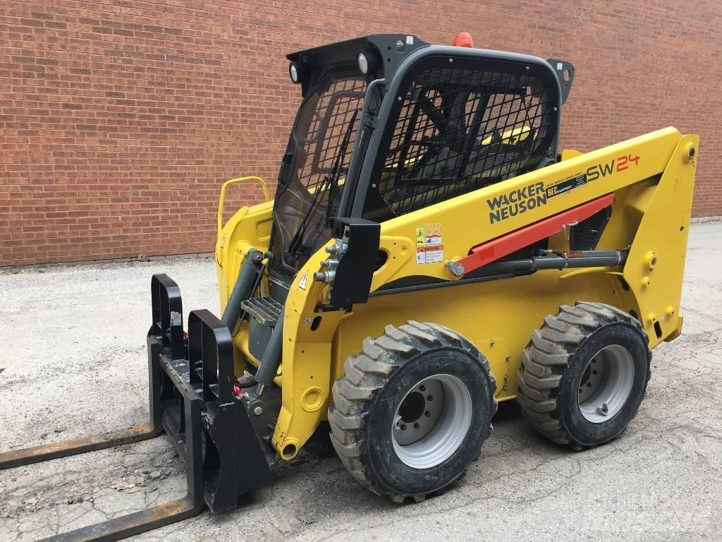 Wacker Neuson SW24 Mini incarcator