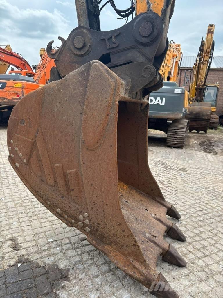 Hyundai 380LC-9 Excavatoare pe șenile
