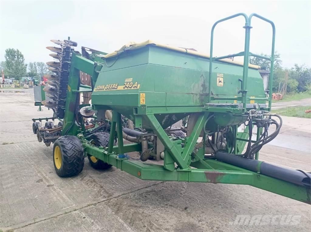 John Deere 740A Semanatoare