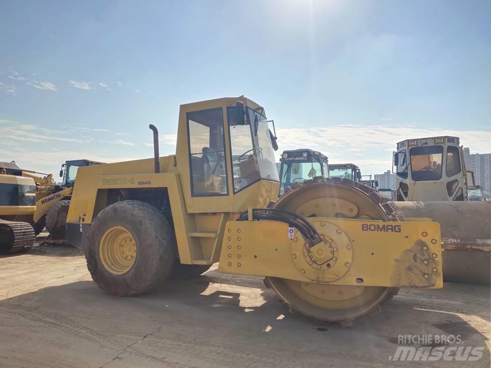 Bomag BW 217 Compactoare monocilindrice
