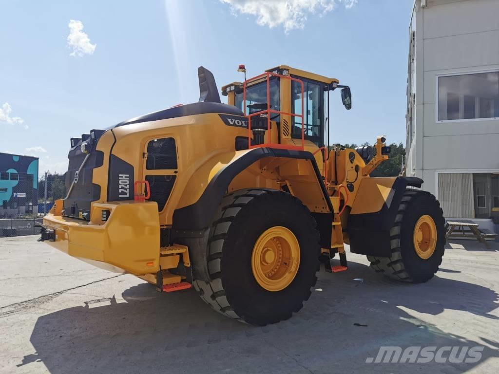 Volvo L 220 H Incarcator pe pneuri