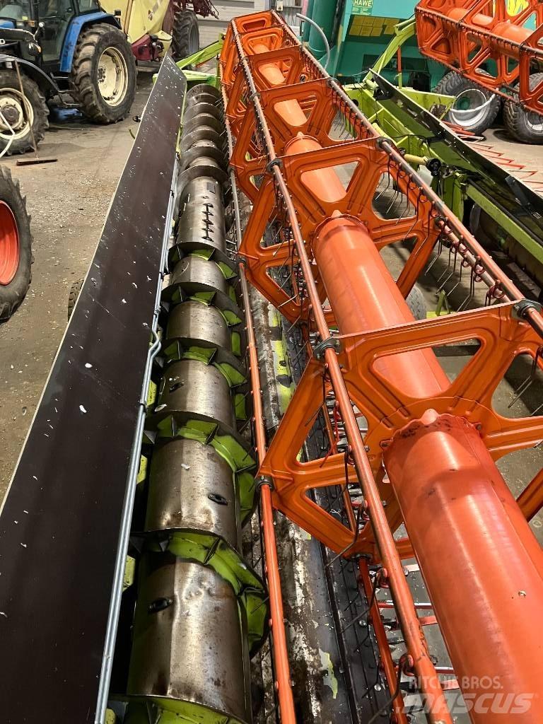 CLAAS C 900 Combine capete pentru culegatoare