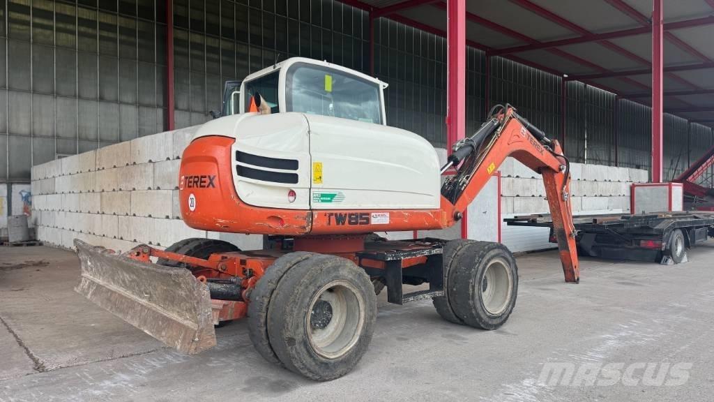 Yanmar TW 85 Excavatoare cu roti