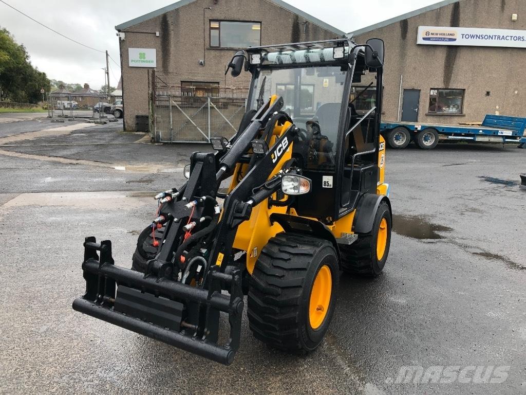 JCB 403 E Manipulatoare agricole