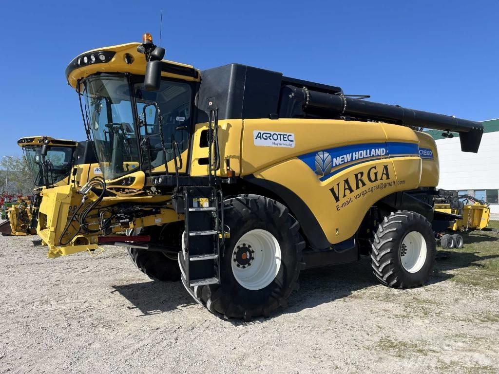 New Holland CX8.80 Combine de secerat