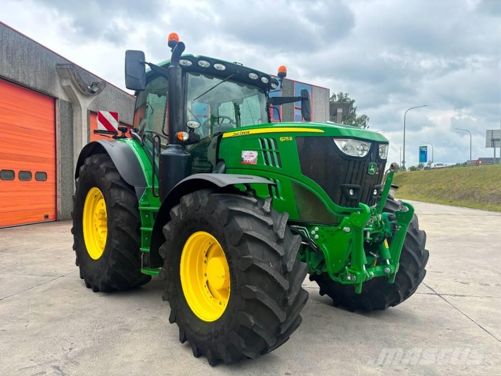 John Deere 6215 R Tractoare