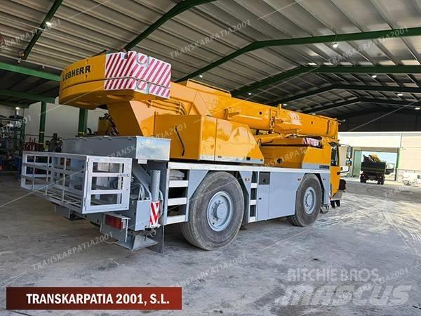 Liebherr LTM 1030-2 Macara pentru orice teren