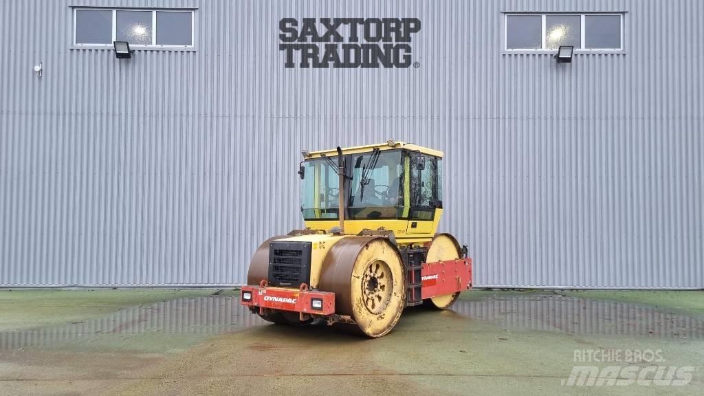 Dynapac CS142, Vält Cilindri compactori dubli